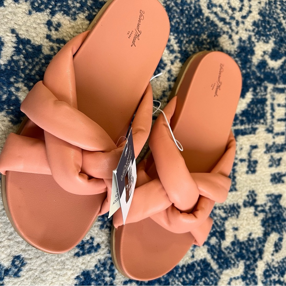 Women's Cosette Padded Slide Sandals - Universal Thread™ Coral 9 - Picture 5 of 8